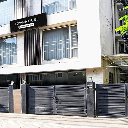 Super Townhouse New Town Formerly Krish Residency Calcuta Exterior foto