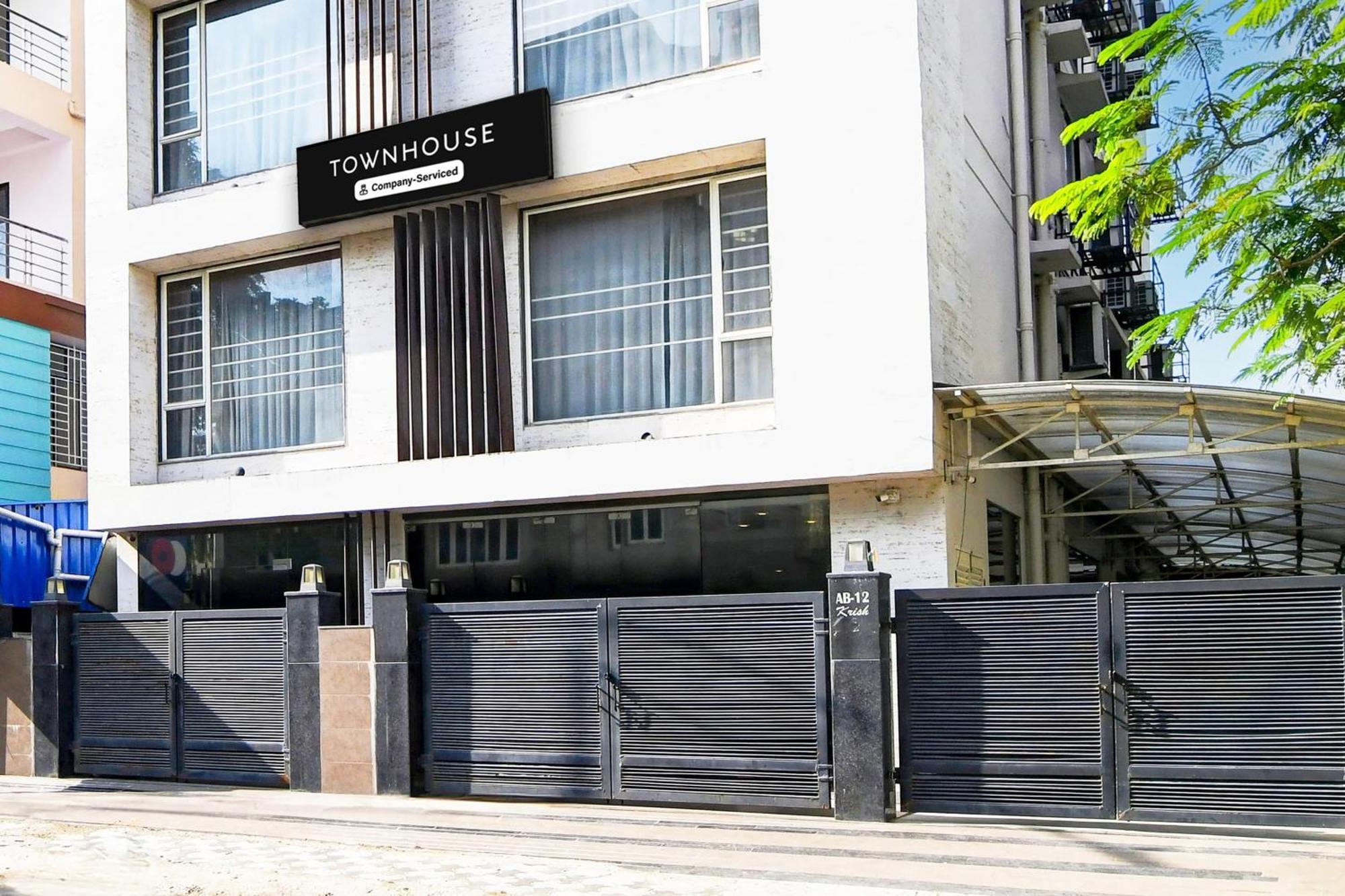 Super Townhouse New Town Formerly Krish Residency Calcuta Exterior foto