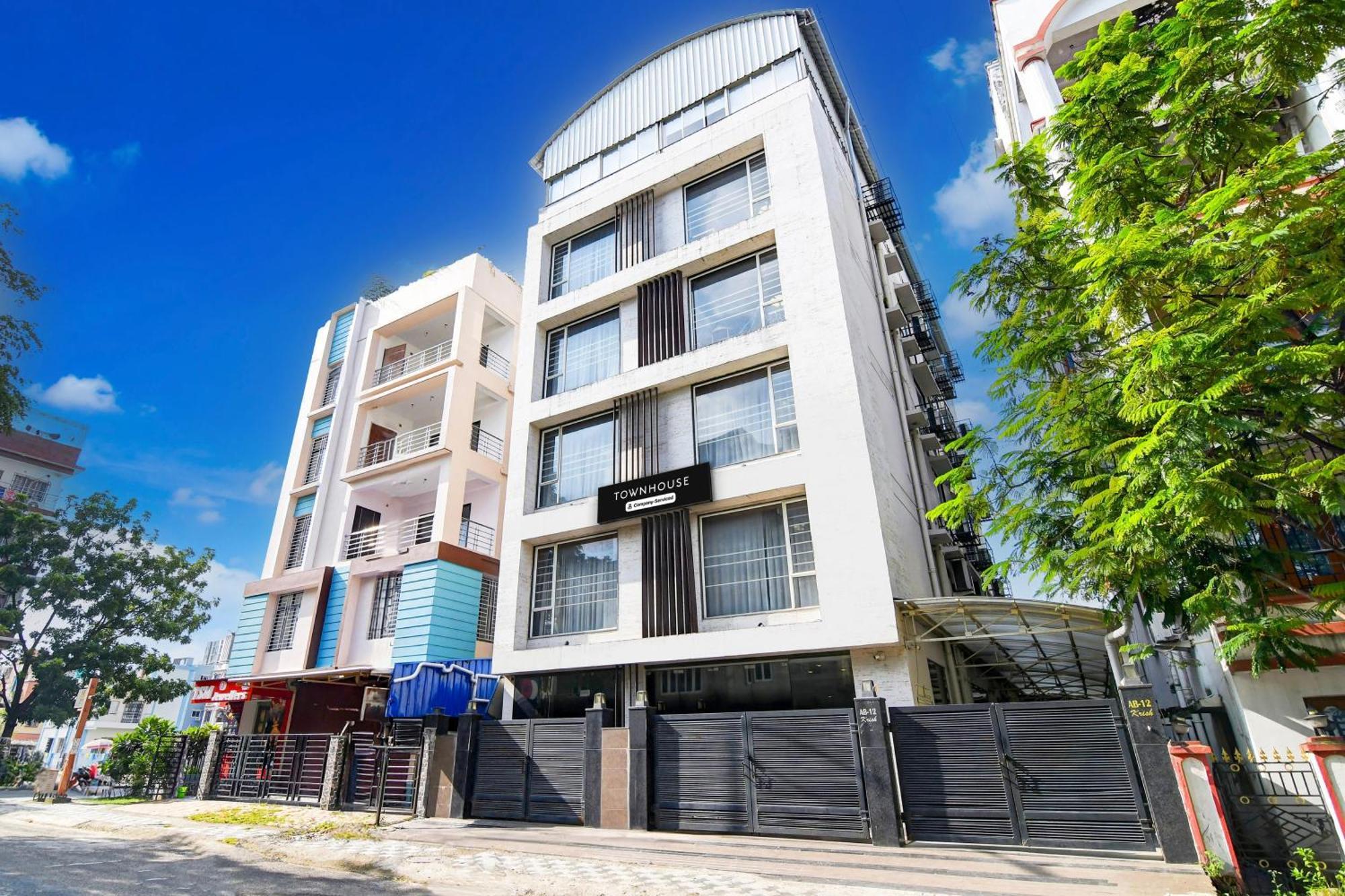 Super Townhouse New Town Formerly Krish Residency Calcuta Exterior foto